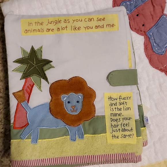 Pottery Barn kids/infant crib mattress set. - Picture 7 of 8